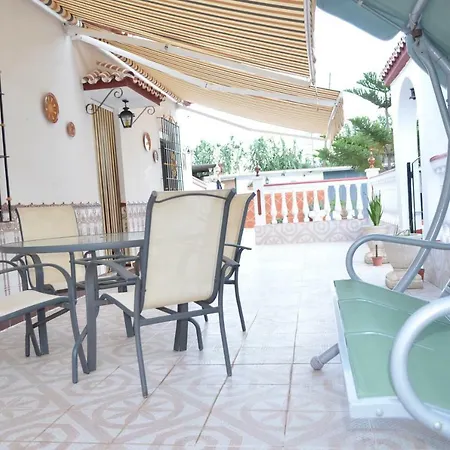 Casa Rural En Almayate Bajo * Almayate Bajo